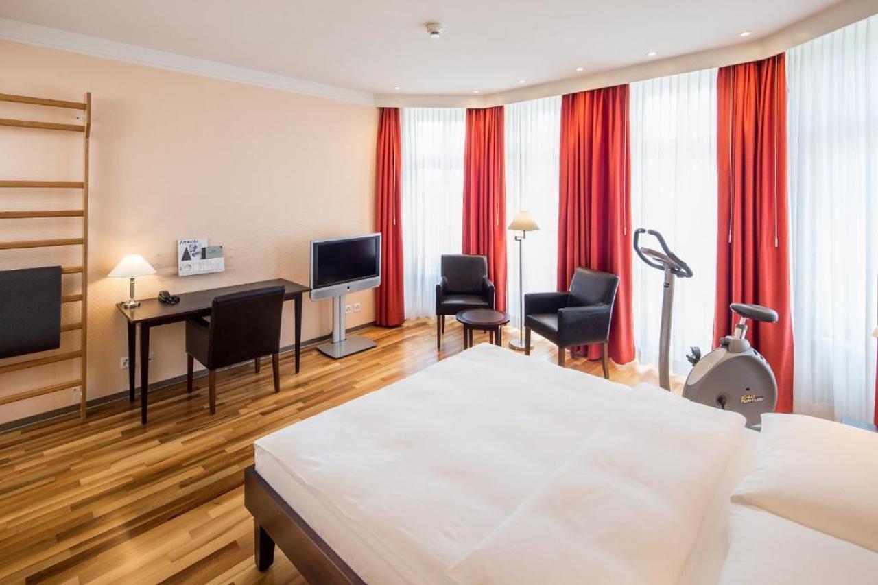 Hotel Schweizerhof Basel Eksteriør billede