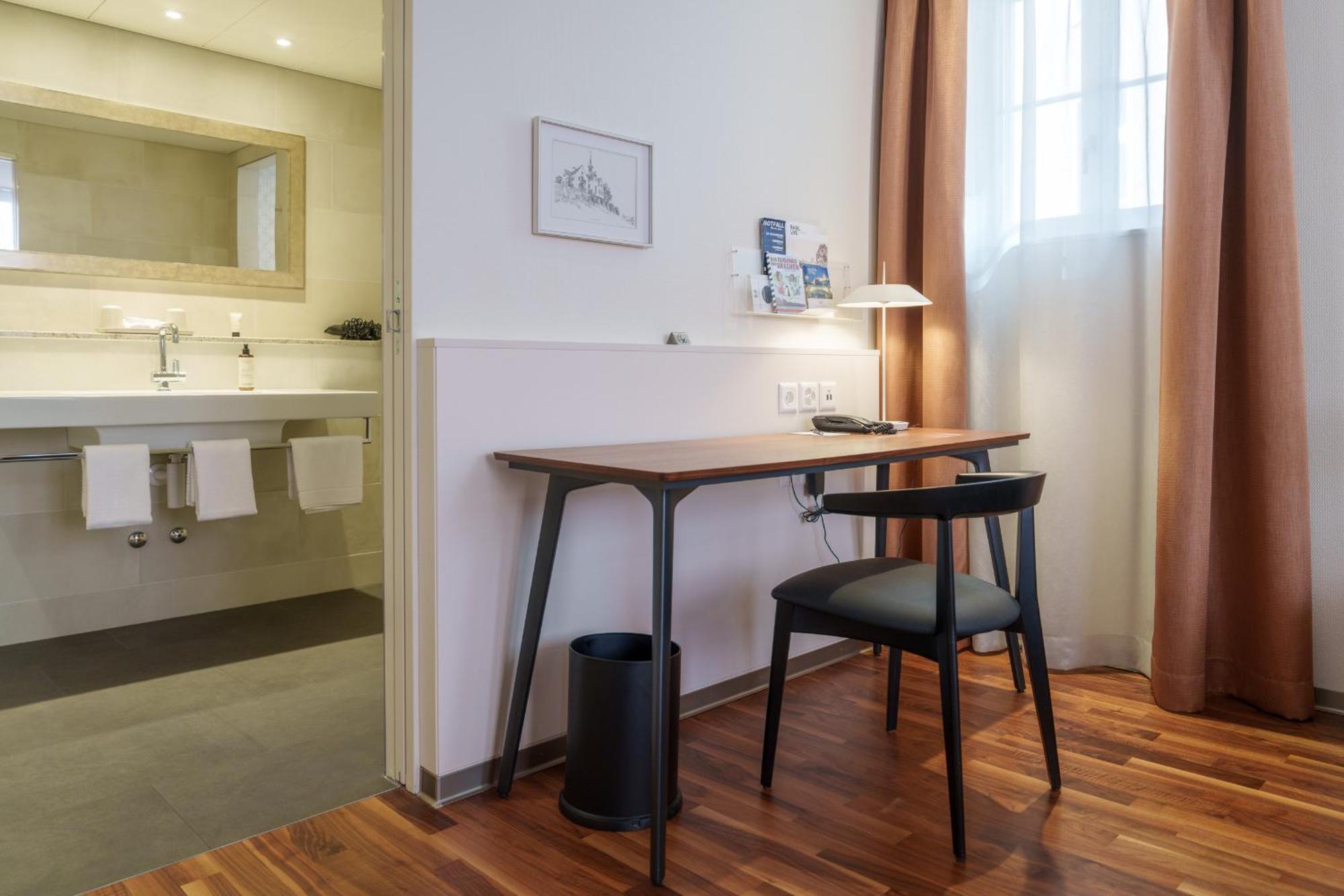 Hotel Schweizerhof Basel Eksteriør billede