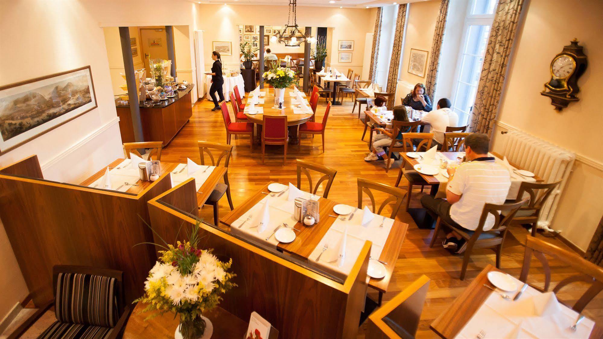 Hotel Schweizerhof Basel Eksteriør billede
